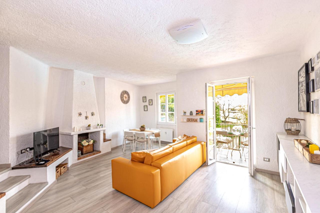 Apartmán Sara E Melissa House Lierna Exteriér fotografie